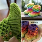 crocodile-little-girl-crochet-booties-