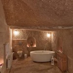 kapadokya-oykuevi-otel-balayi-suiti-beyaz-oda-banyo-2