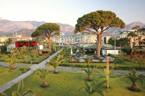 kemer-zena-resort-hotel-bahcesi