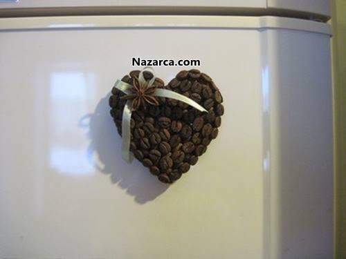 KAHVE ÇEKİRDEKLİ KALP İLE BUZDOLABINA YAPIŞTIRLAN MAGNET