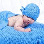 kahve-catlagi-sis-ornegi-mavi-bebek-battaniye