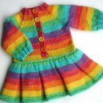 cizgili-orgu-bebek-kislik-elbise