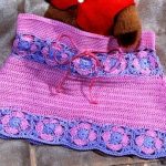 pembe-motifli-dantel-yelegin-etegi