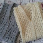 kenar-oyali-v-yaka-orgu-kadin-yelekleri