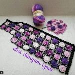 menekse-tarlasi-motifli-yelek-modeli