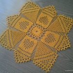 kare-sari-degisik-dantel
