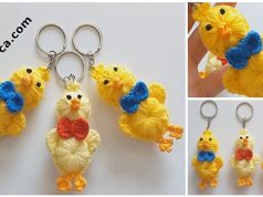 crochet -chick- keychain
