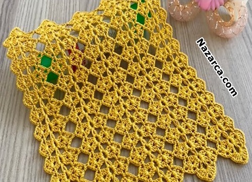 Free- crochet- Pattern-Runner-Blouse-Shawl
